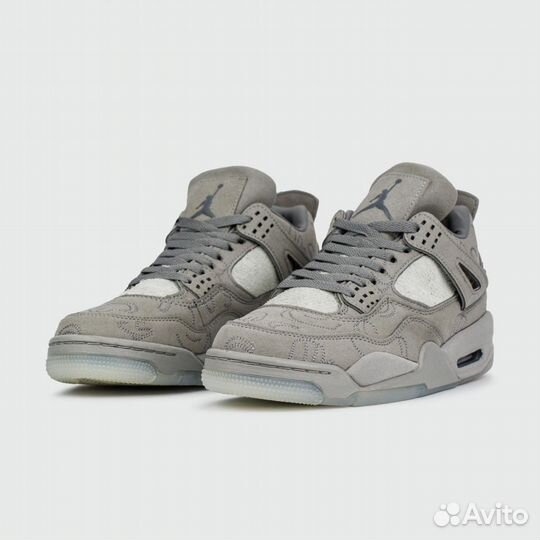 Кроссовки Nike Air Jordan 4 kaws new