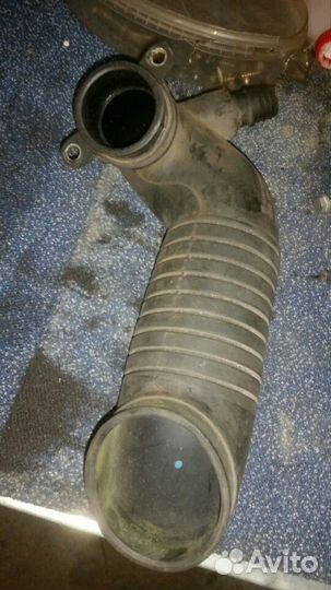 Патрубок воздушного фильтра audi A4 B6