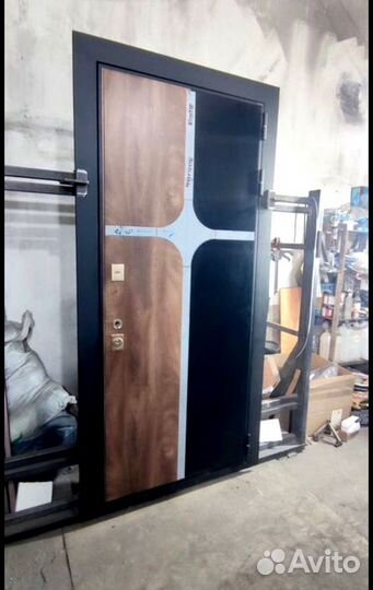 Входная дверь с терморазразрывом