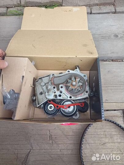 Помпа renault duster