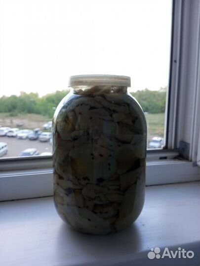 Грибы грузди соленые