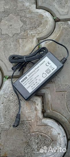 Блок питания 12v2A-9v4A