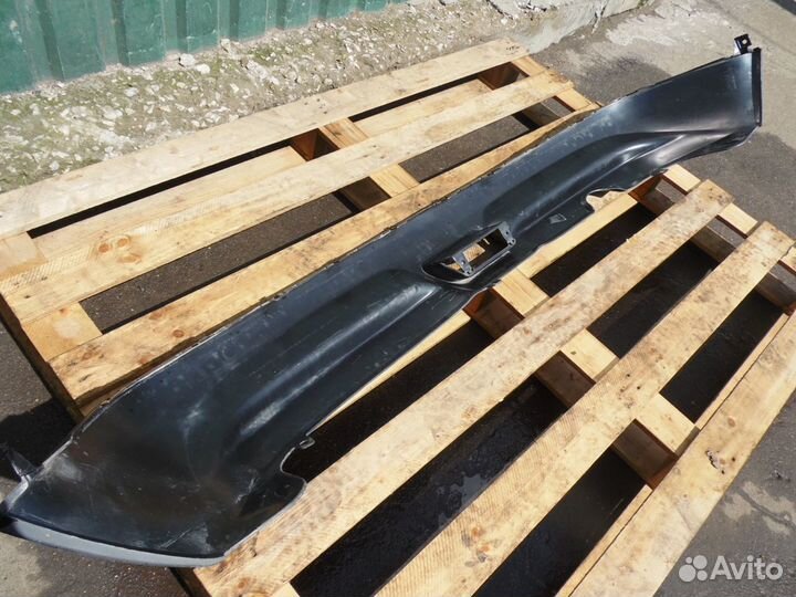 Нижняя часть заднего бампера Ниссан Жук