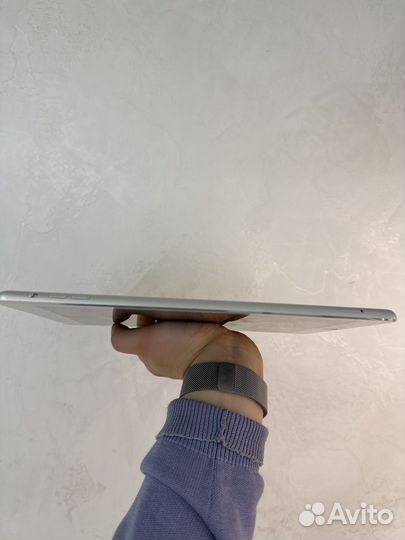 iPad Air 32GB Wi-Fi+Cellular