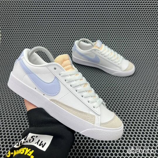 Кроссовки Nike Blazer Low 77 Vintage White Ghost