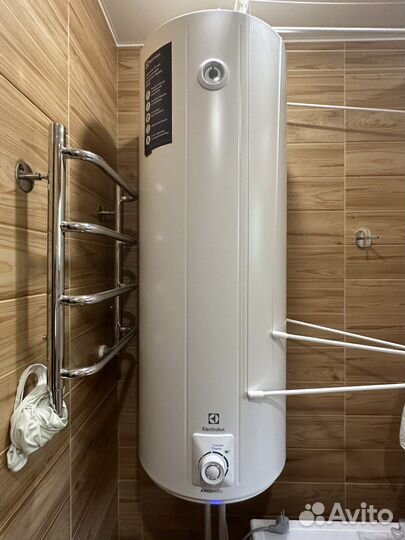 Водонагреватель Electrolux EWH 150 axiomatic