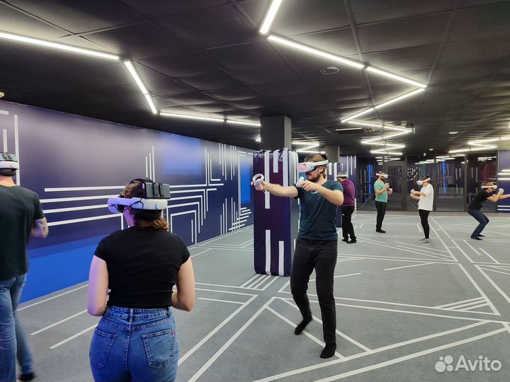 Арена виртуальной реальности Another World