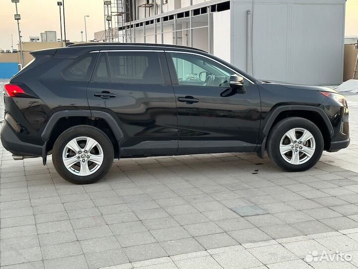 Toyota RAV4 2.5 AT, 2021, 22 000 км