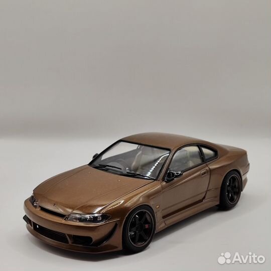 Модель автомобиля 1:24 Nissan Silvia S15 Vertex