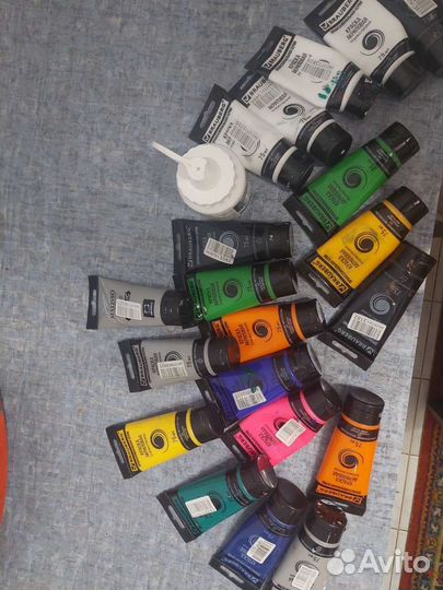 Акриловые краски художественные