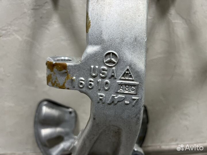 Поворотный кулак передний Mercedes W166 X166 C292