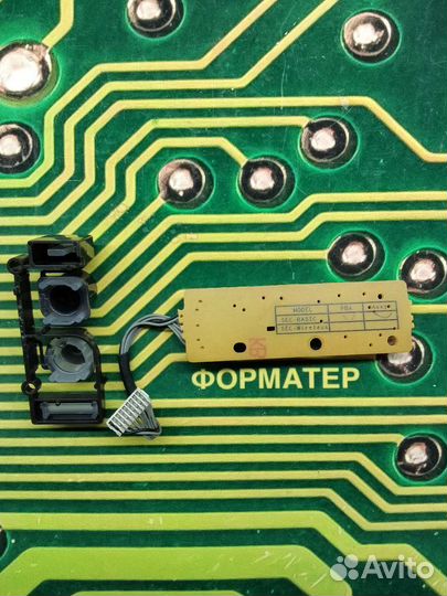 Кнопка включения Samsung M2020