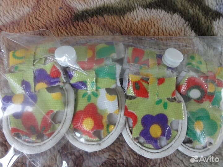 Продам новые и б/у вещи для собачки