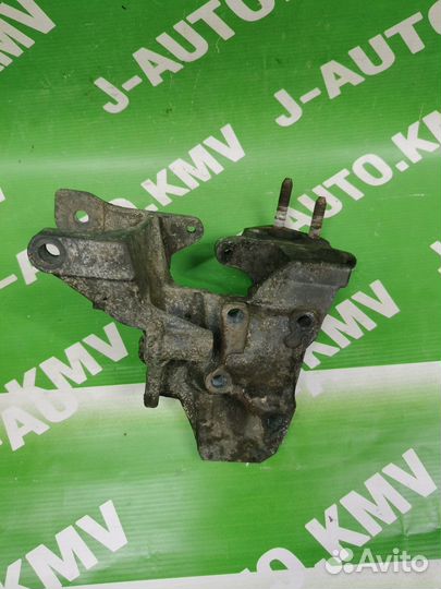 Кронштейн гидроусилителя Mitsubishi Lancer