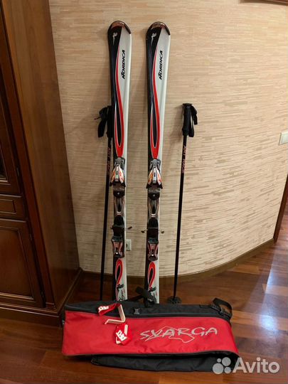 Горные лыжи с копелениями, ботинки, палки, чехлы