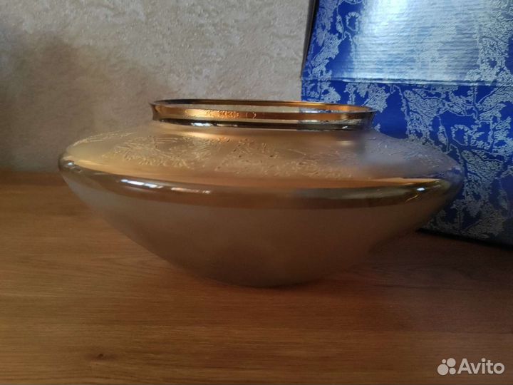 Ваза богемия Амбер с золотом