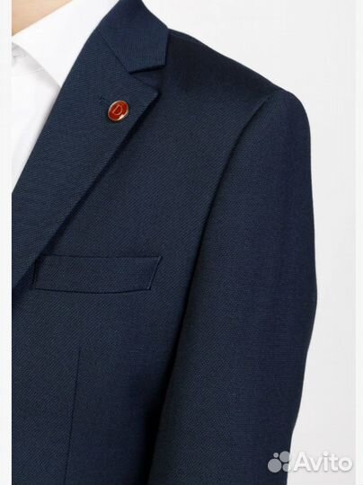 Продам костюм dimark размер 128