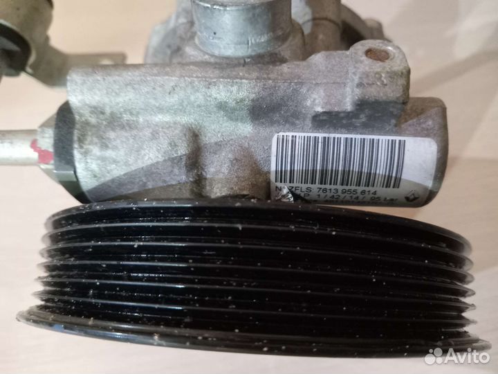 Насос гура на рено сандеро 2 2014г