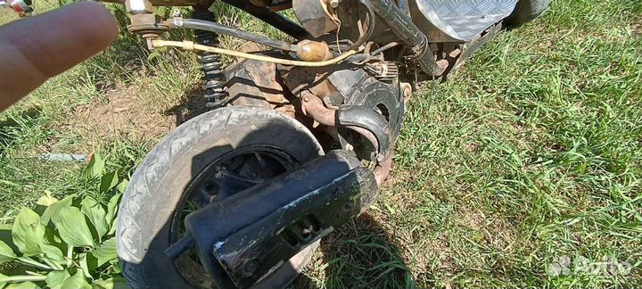 Скутер Сузуки