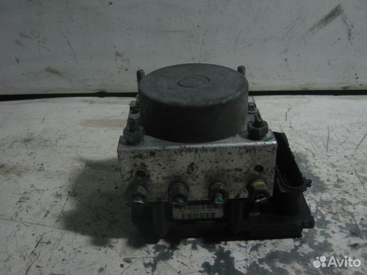 Dacia Renault Sandero блок ABS