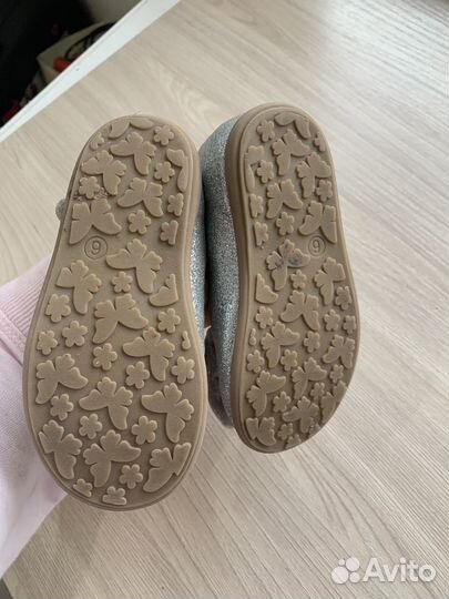 Туфли для девочки 23 размер