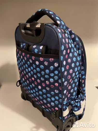 Рюкзак школьный на колесах