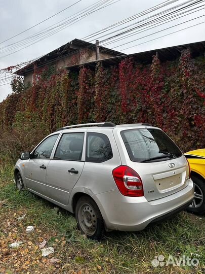 LADA Kalina 1.6 МТ, 2015, 130 985 км