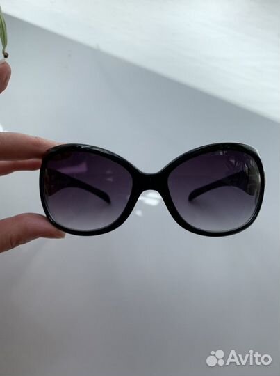 Солнцезащитные очки женские