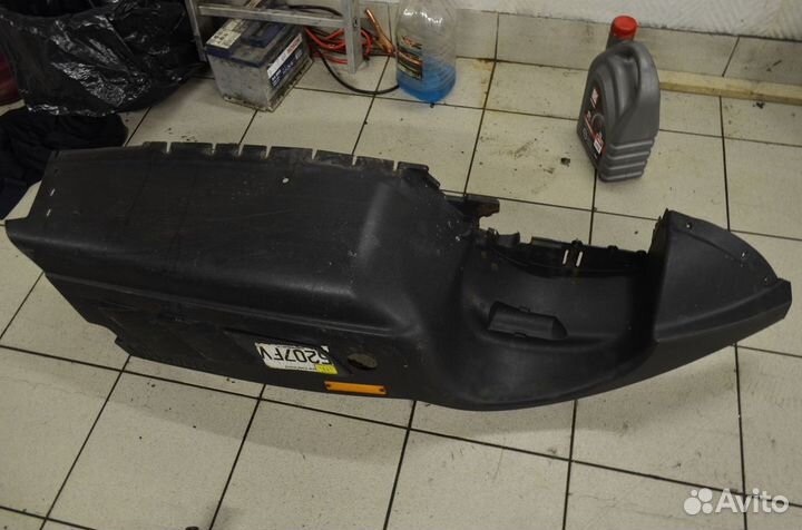 Панель боковая левая Arctic Cat 1000 pantera