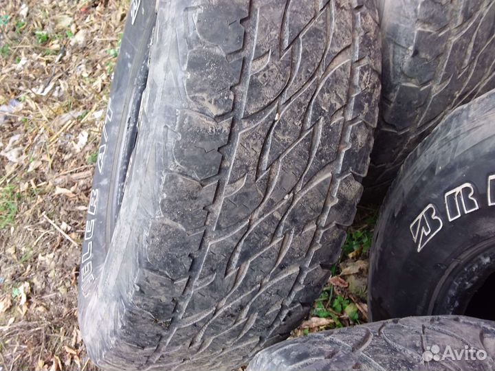 Bridgestone Dueler A/T 265/70 R16