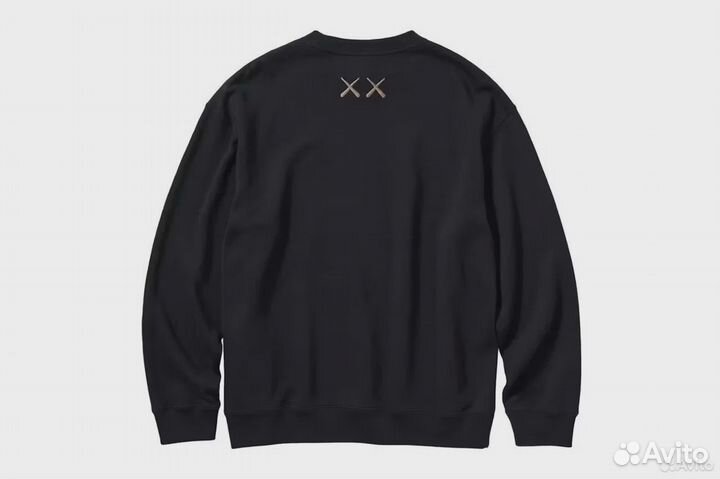 Kaws x Uniqlo В наличии