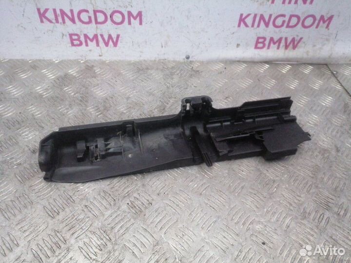 Кронштейн радиатора левый Bmw X1 E84 N20B20