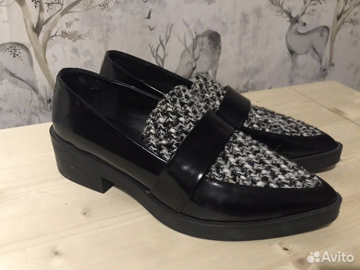 Лоферы Zara