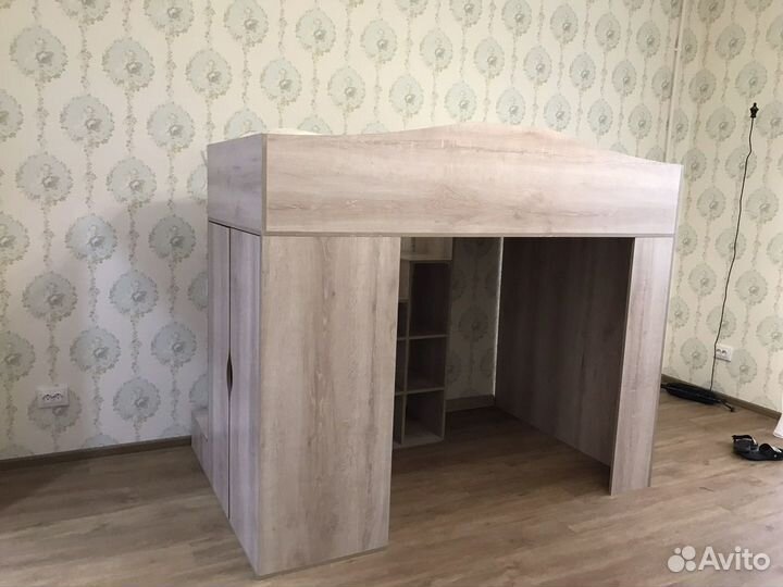 Детская кровать чердак со шкафом