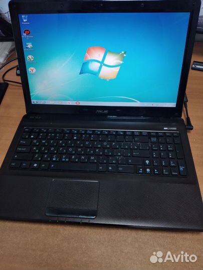 Ноутбук asus