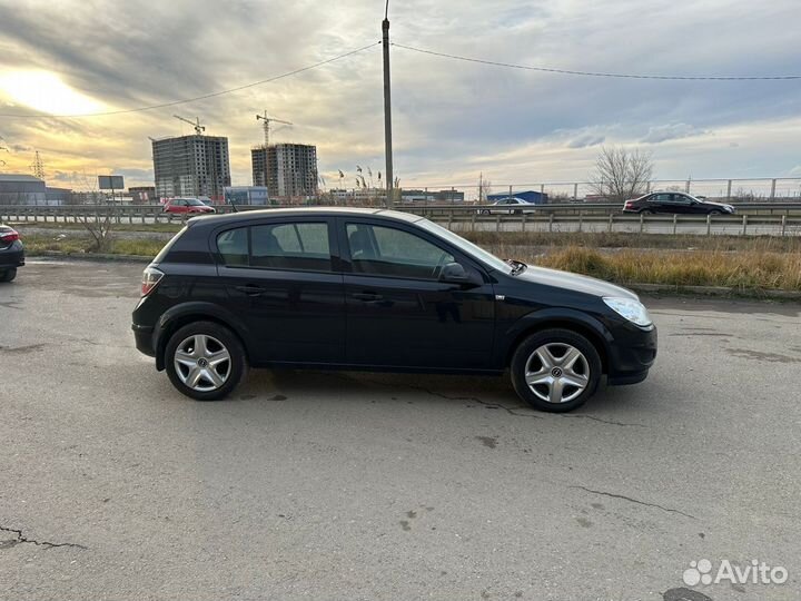 Opel Astra 1.8 AT, 2014, 96 305 км