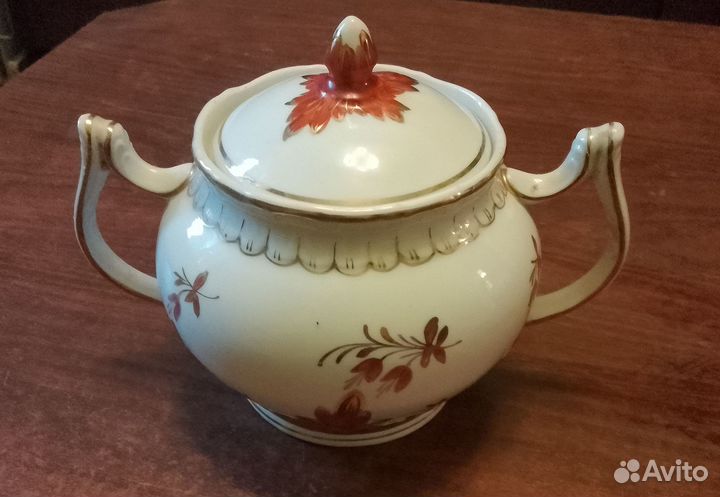 Чайник и сахарница Барбарис