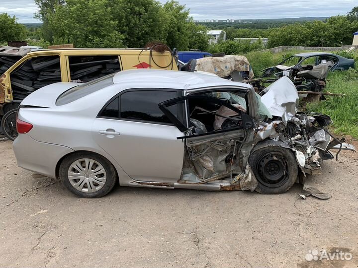 В разборе Тойота Королла 150 Toyta Corolla 150