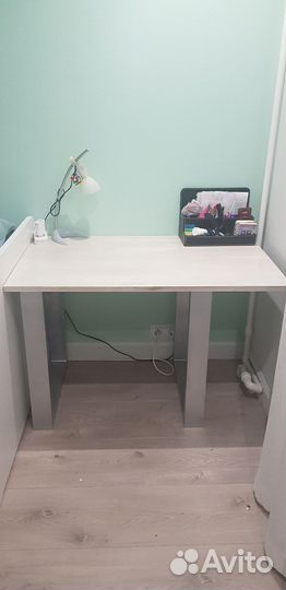 Письменный стол