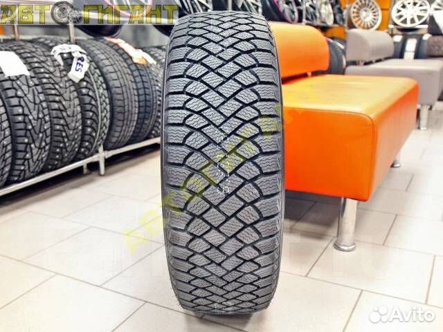 Maxxis Premitra Ice 5 SUV / SP5 215/55 R18 99T