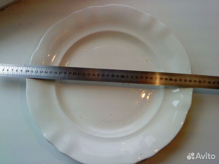 Большое фарфоровое блюдо СССР