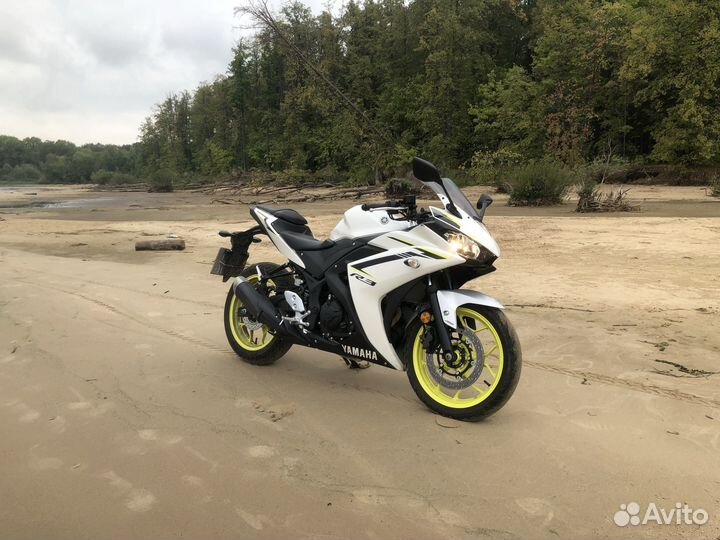 Yamaha R3