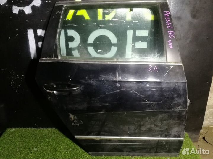 Стекло задней правой двери Volkswagen Passat B6