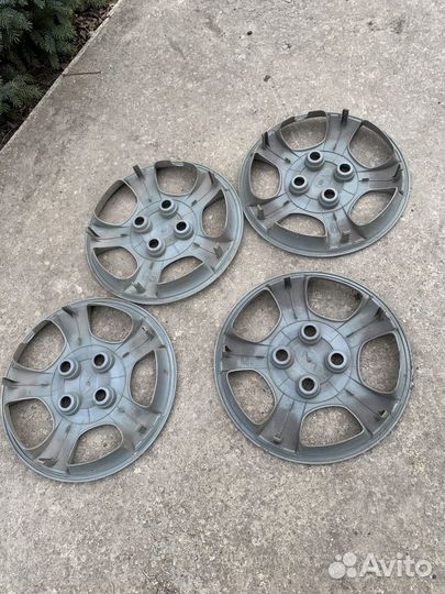 Колпаки на колеса r 13 Хундай Акцент