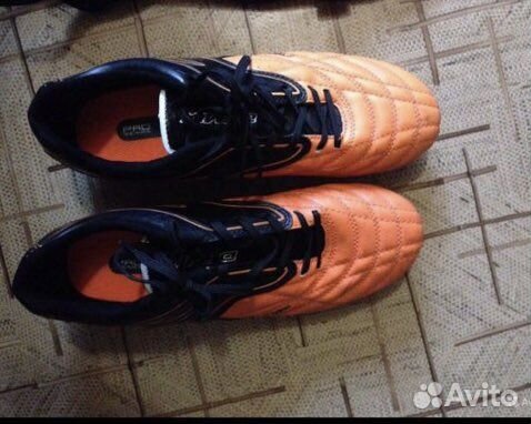 Детские футбольные бутсы 39 размер