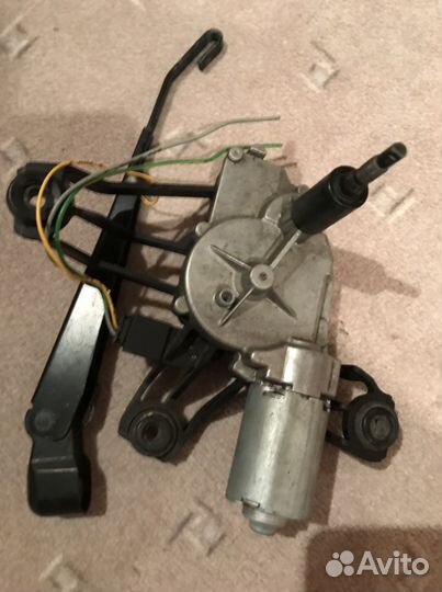 Моторчик стеклоочистителя пежо партнер