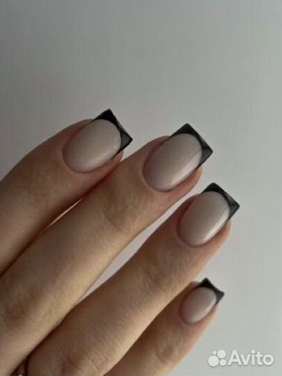 Мастер маникюра