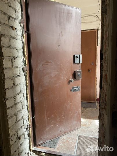 Дверь входная металлическая