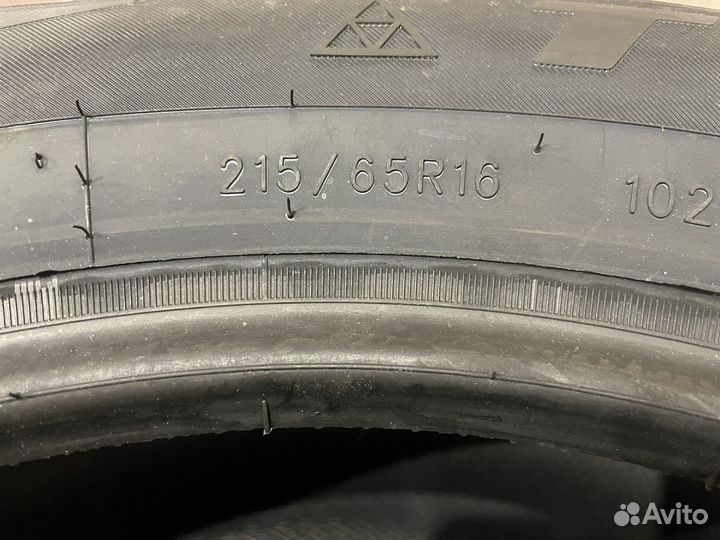Triangle AdvanteX SUV TR259 215/65 R16