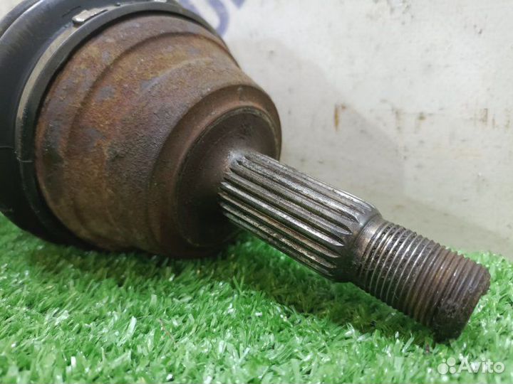 Привод левый Volkswagen Golf 3 хэтчбек 1.8 ABS